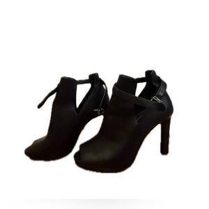 Michael Kors Women’s 9 Black Boot Stilettos
